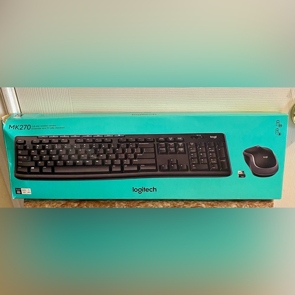 Logitech MK270 Wireless Keyboard and Mouse Combo - Black on Teal Box